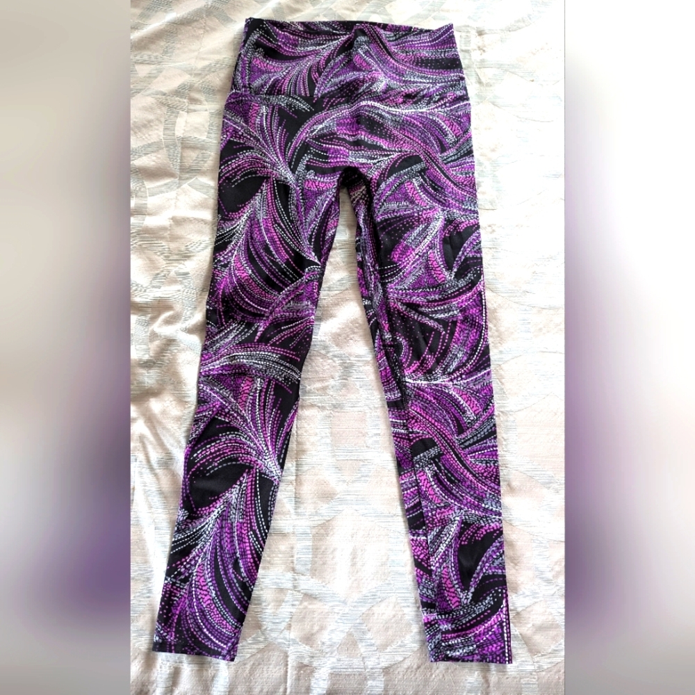 K-DEER Purple and Black Abstract Leggings, Sneaker Length, Size Large